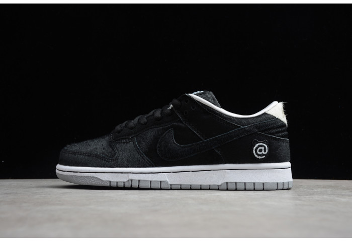 nike sb dunk low medicom toy (2020) cz5127-001