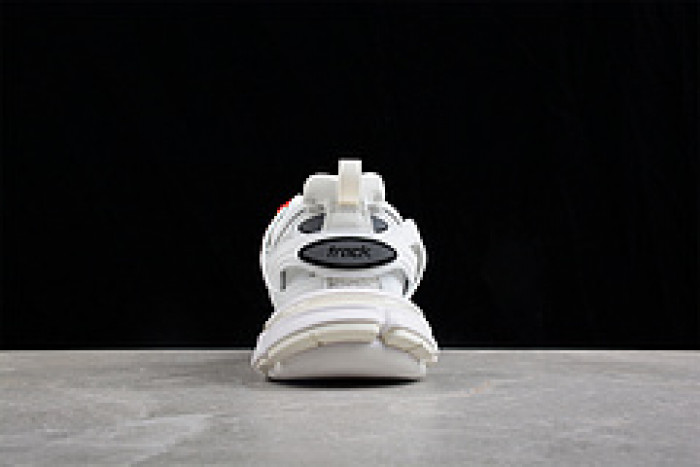 Ba*len*cia*ga track trainer  btt-066