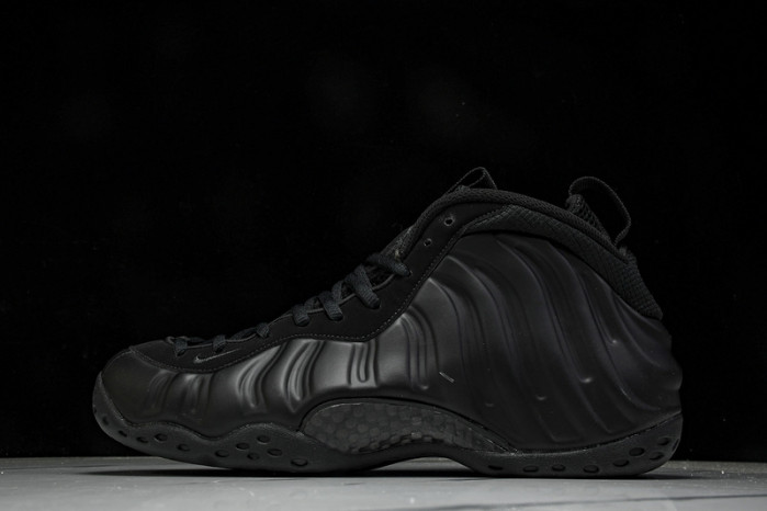 Nike Air Foamposite One FD5855-001