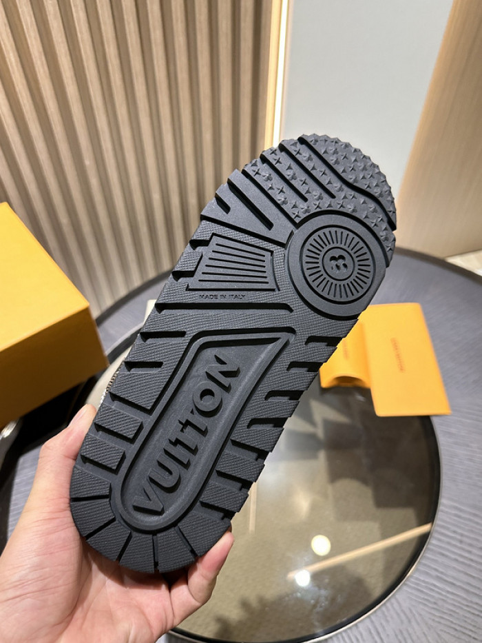 lou vuit sci-fi sneakers  lvss-0147