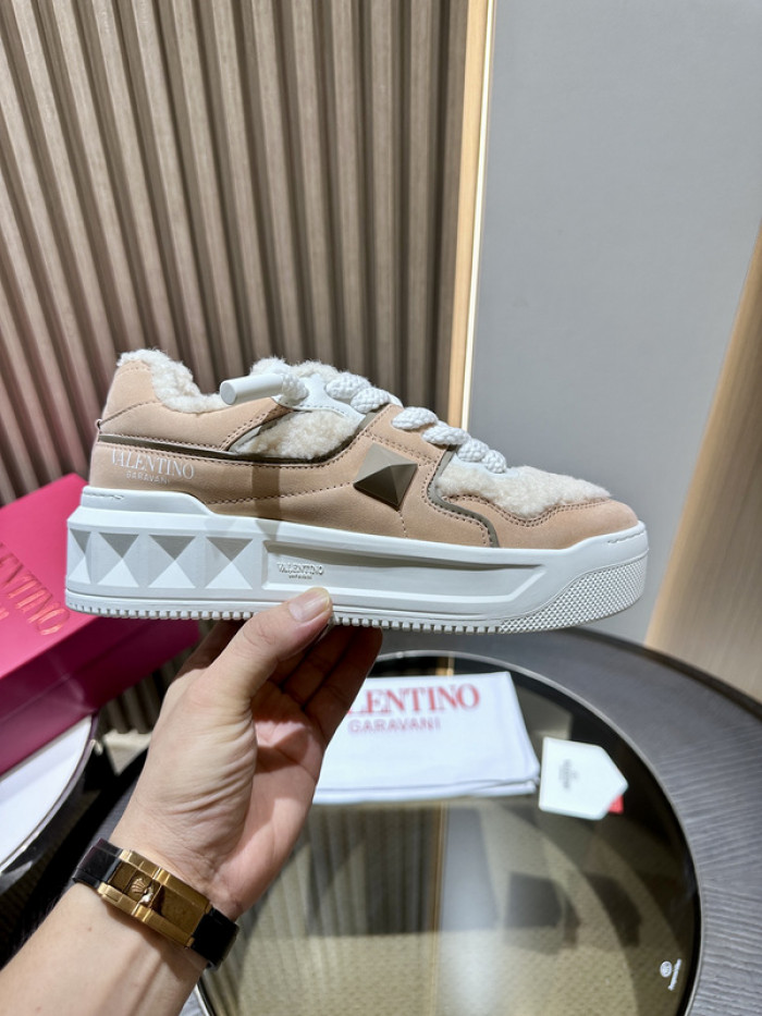 V*ALEN*TINO V0-002