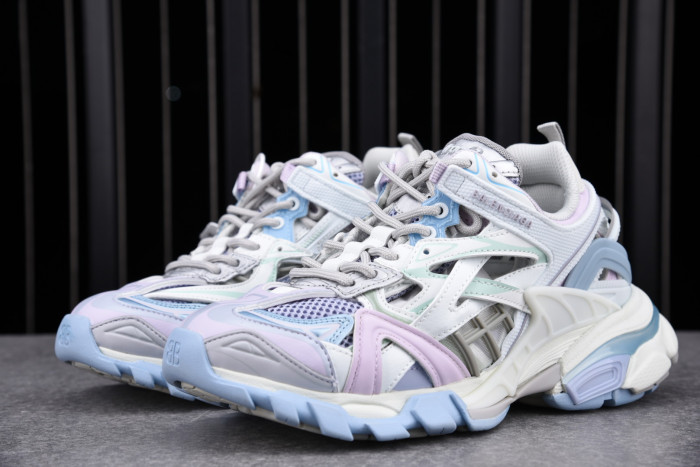 Ba*len*cia*ga track trainer