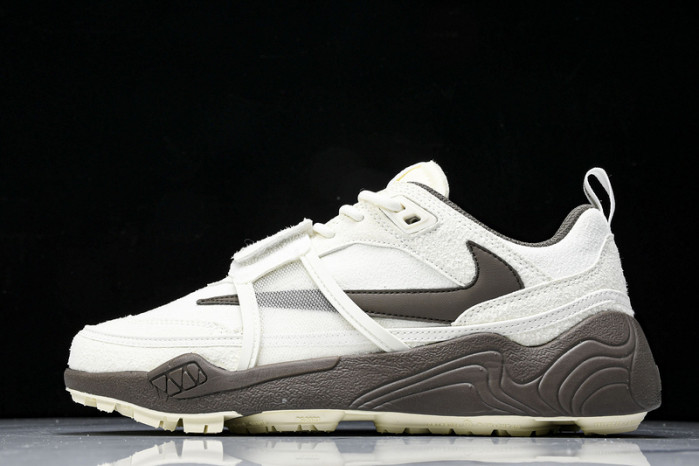 Travis Scott x Nike Zoom HQ3061-101