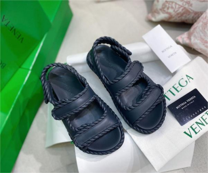 B*OTEGA V*ENETA SLIDE BVSE-005