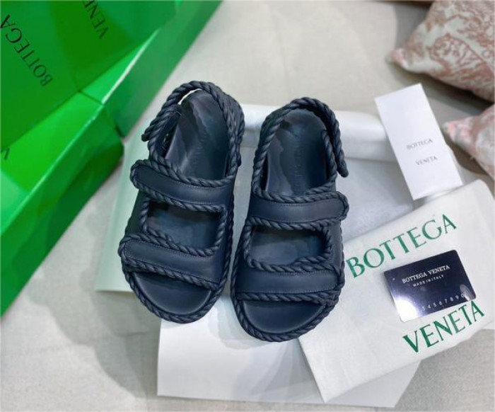 B*OTEGA V*ENETA SLIDE BVSE-005