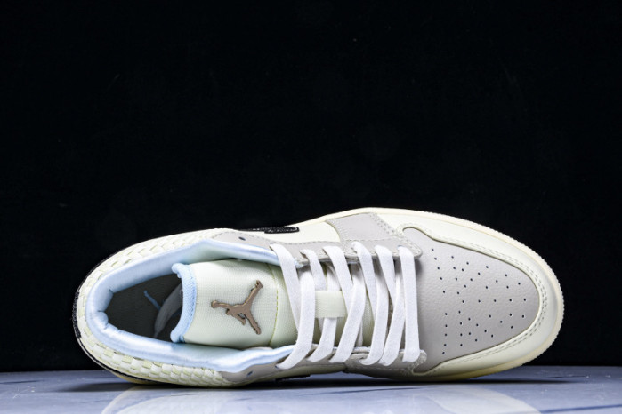 Air Jordan 1 Low HQ3440-101