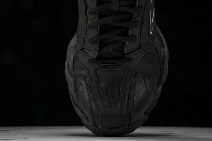 B*al*enciaga Monday Sneaker BMS-001