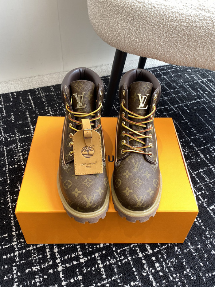 L**V**T* BOOTS LVTBS-007