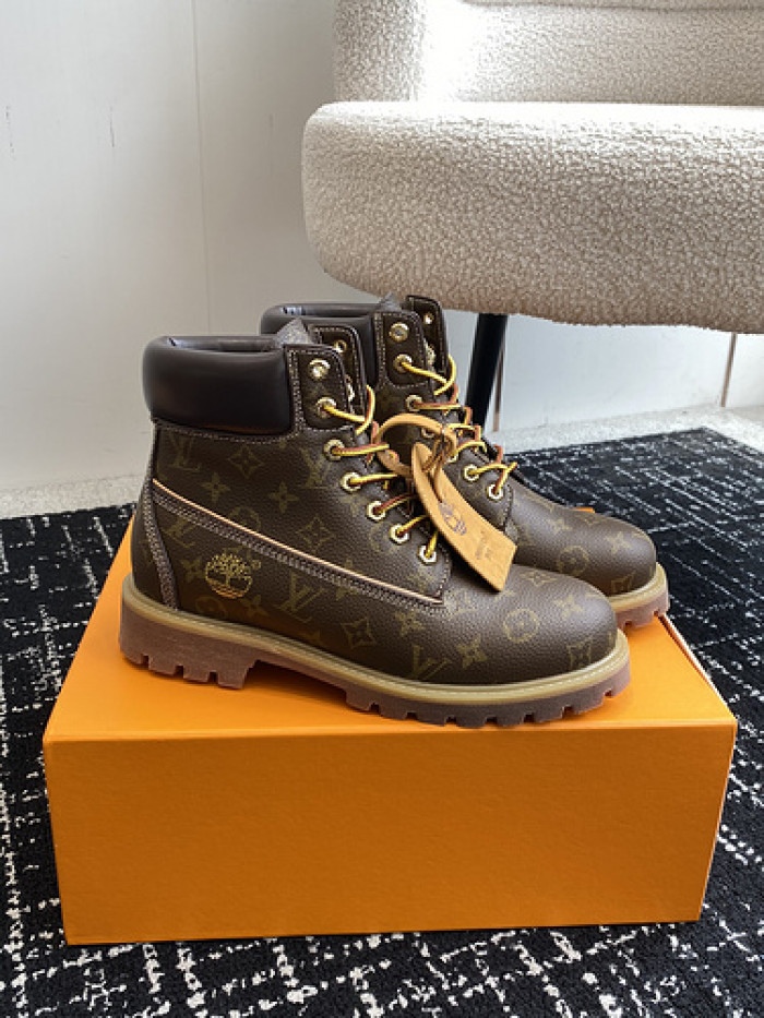 L**V**T* BOOTS LVTBS-007