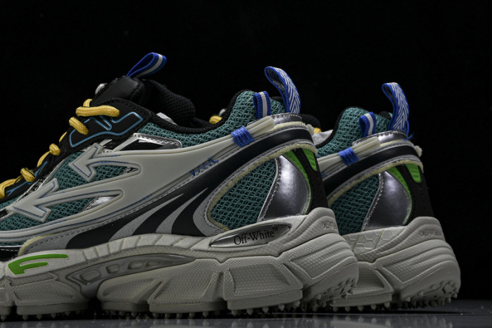 c/o  sneakers  co-005