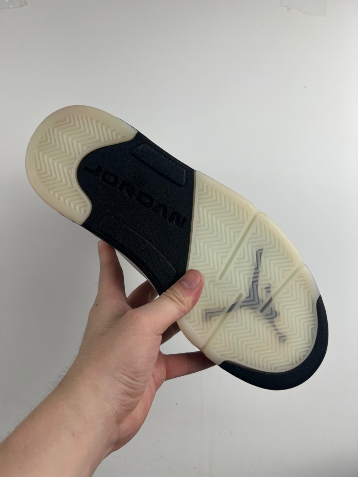 Air Jordan 5 “White Black” DD0587-110