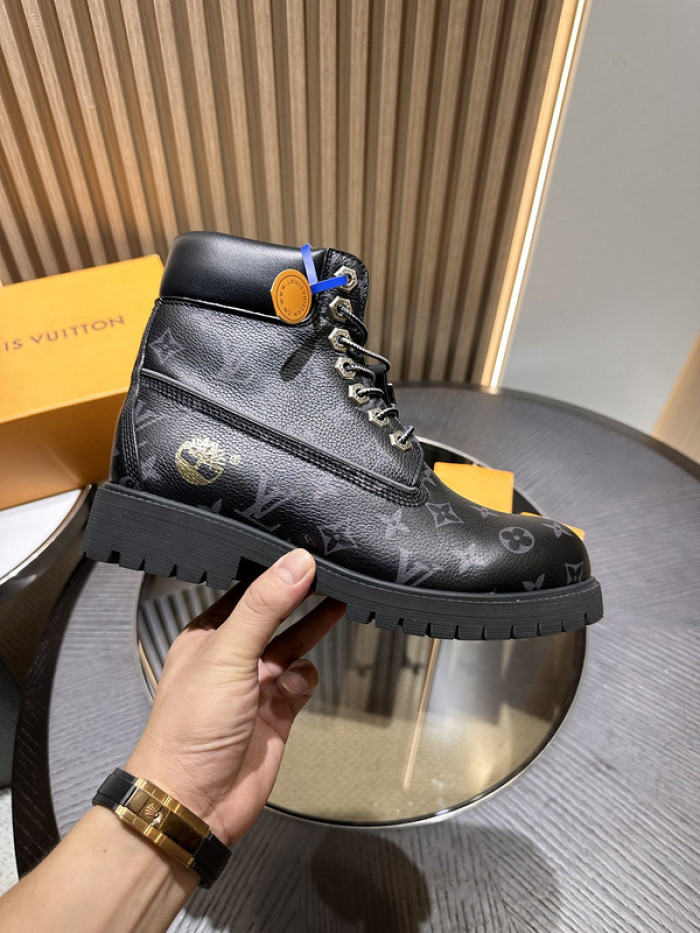 L**V**T* BOOTS LVTBS-012