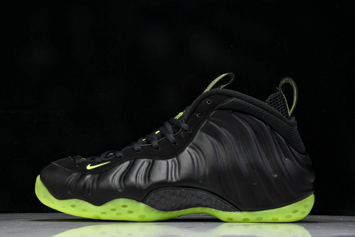 Nike Air Foamposite One “Volt” HF2902-001