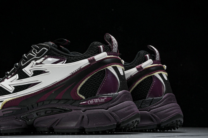 c/o  sneakers  co-010
