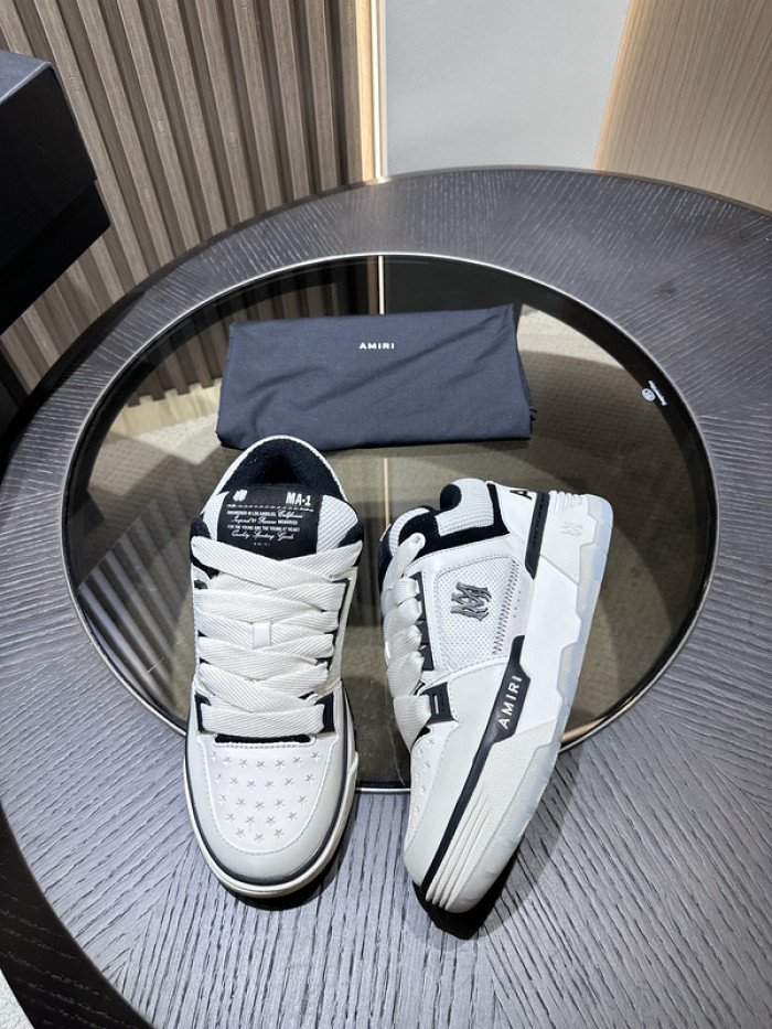 amiri sneakers   am-118  (back writing is black)